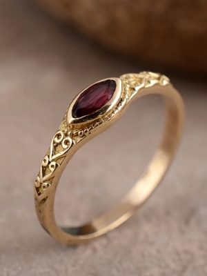 Vintage Red Cubic Zirconia Ring |24K Gold