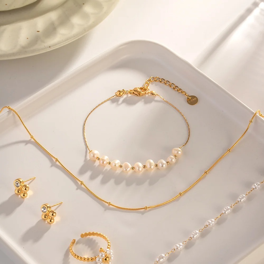 Vintage Natural Pearl Chain Bracelets |18K Gold - Image 5